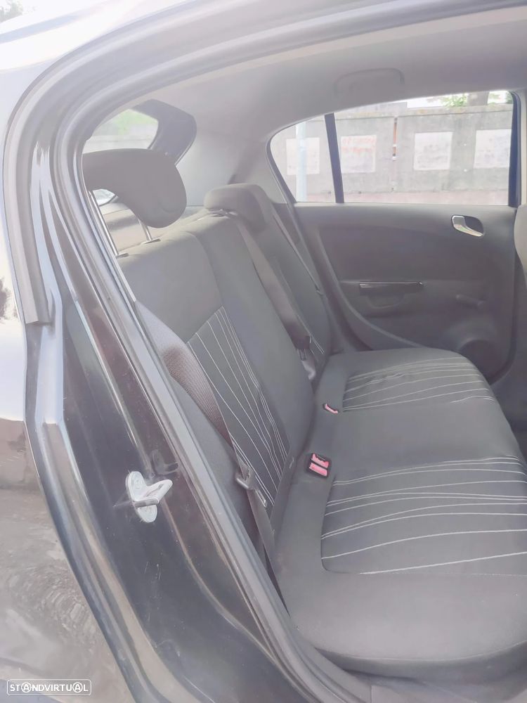 Opel Corsa 1.3 CDTI Enjoy EcoFLEX - 7