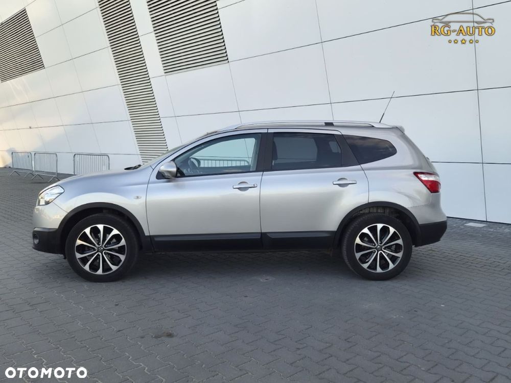 Nissan Qashqai+2 - 13