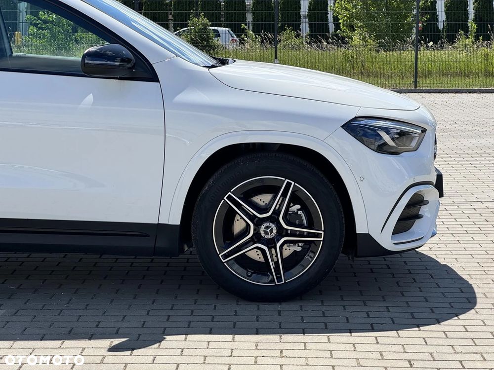 Mercedes-Benz GLA 200 mHEV AMG Line 7G-DCT - 8