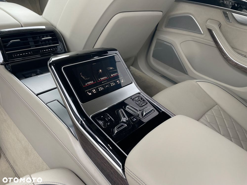 Audi A8 L 60 TFSI mHEV Quattro Tiptr - 35