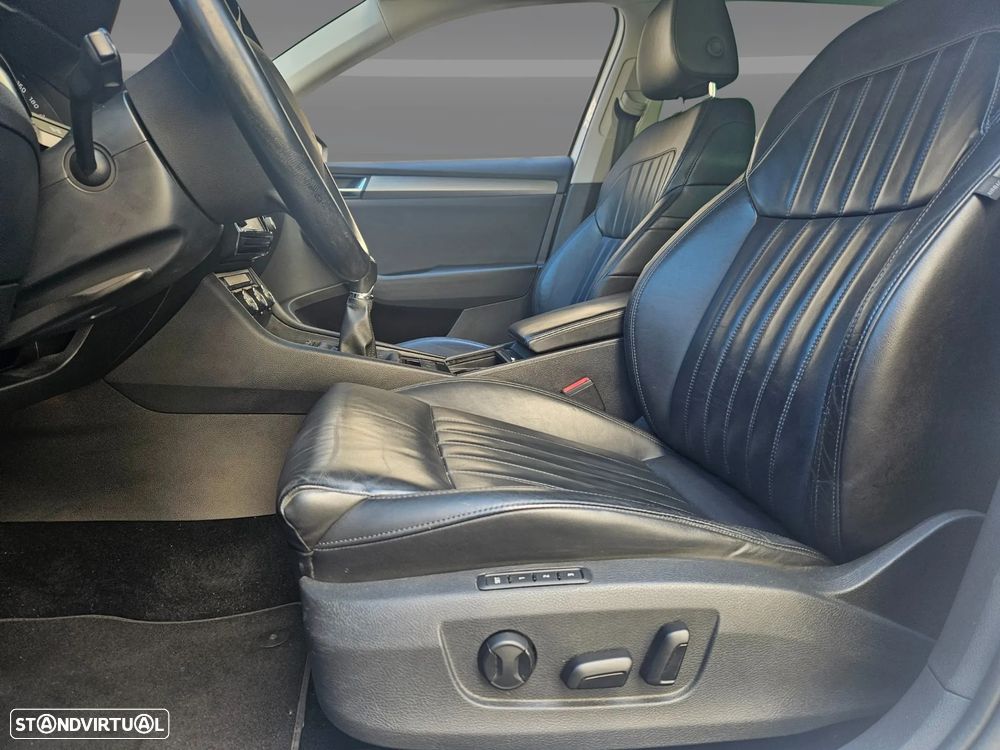 Skoda Superb Break 1.6 TDI Style - 35