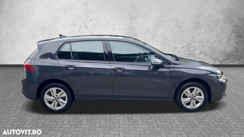 Volkswagen Golf 1.5 eTSI ACT DSG MHEV Life - 2