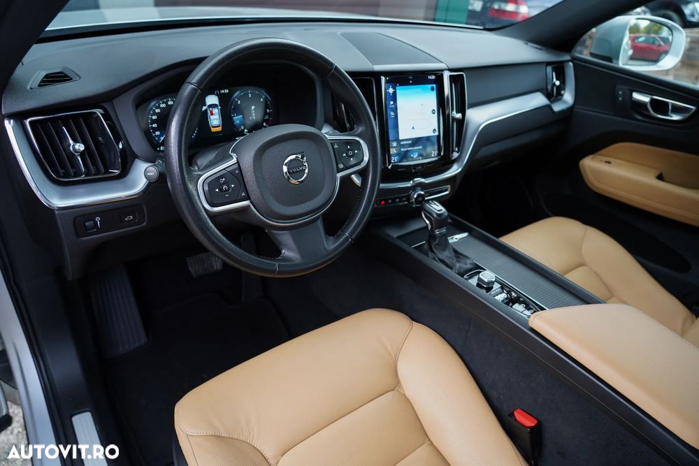 Volvo XC 60 D4 Geartronic Momentum - 14