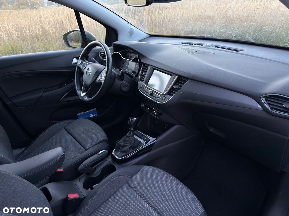 Opel Crossland - 11