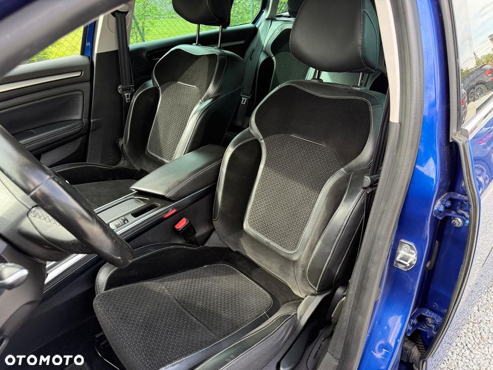 Renault Megane 1.5 dCi GT Line EDC - 9
