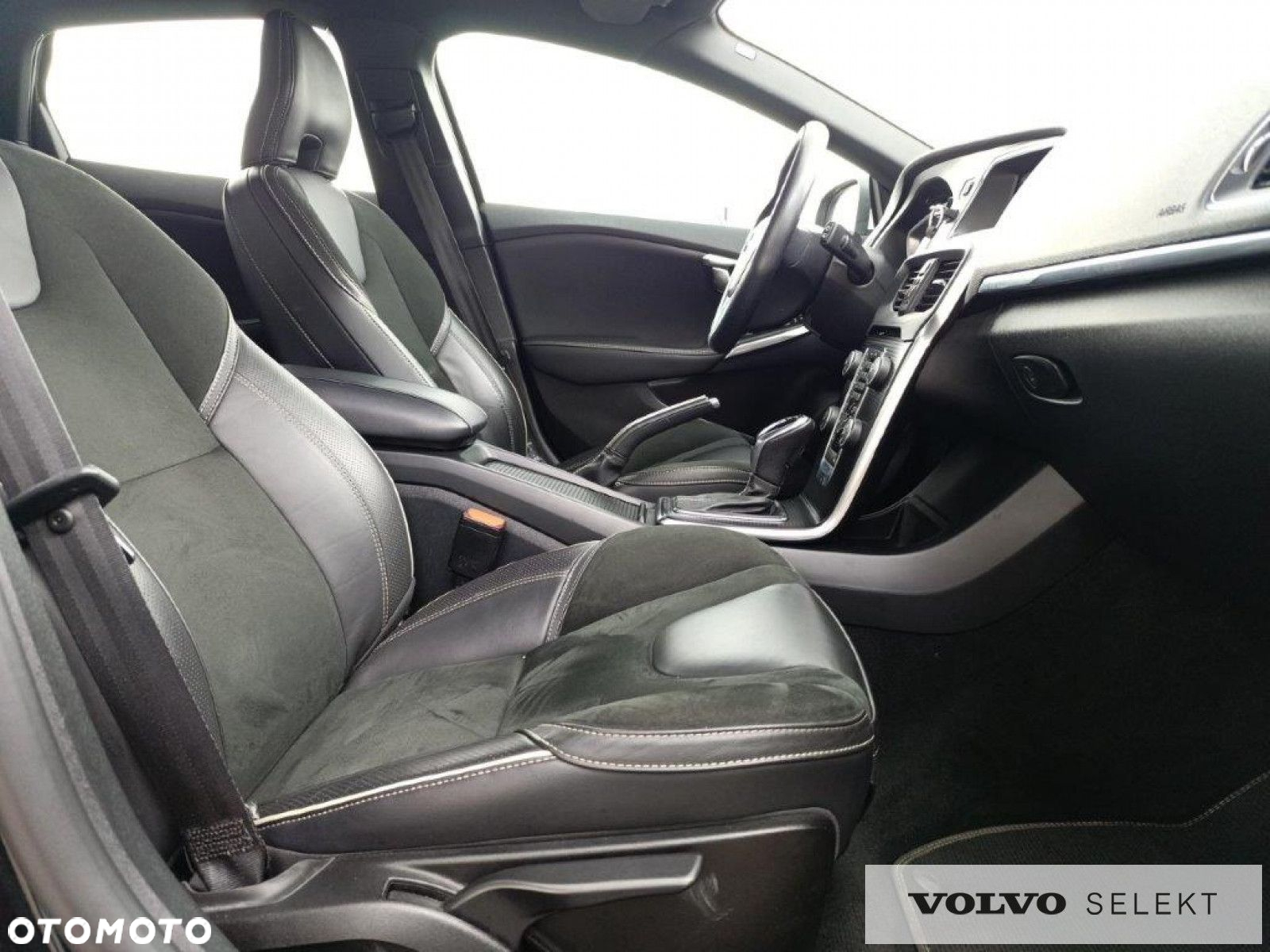 Volvo V40 - 12