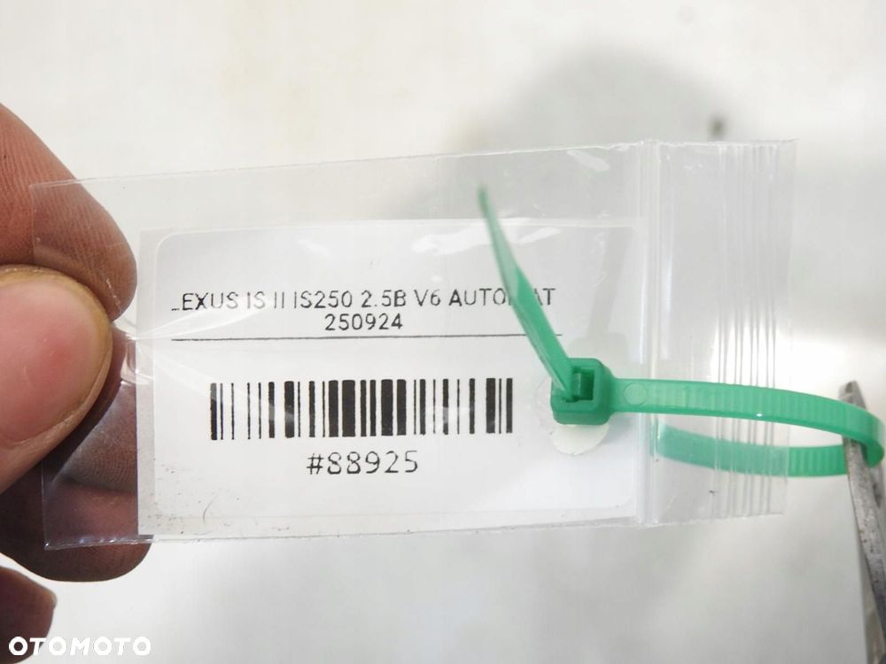 BELKA STELAŻ KONSOLI LEXUS IS II - 4