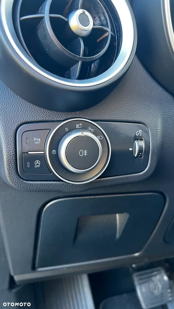 Alfa Romeo Stelvio - 28