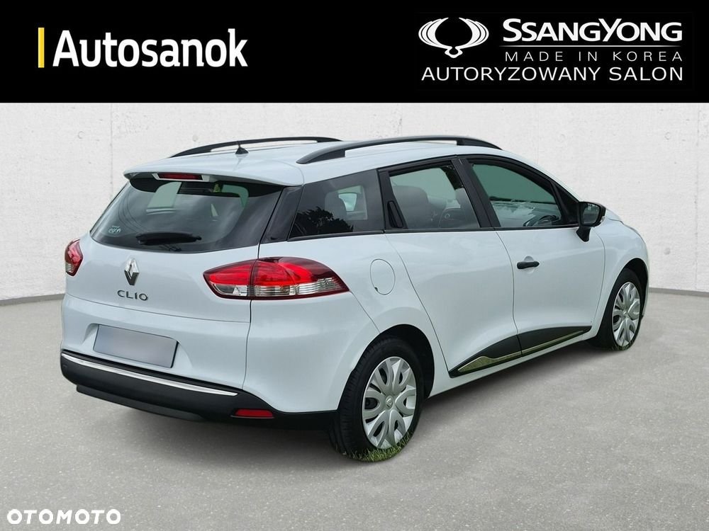 Renault Clio - 5