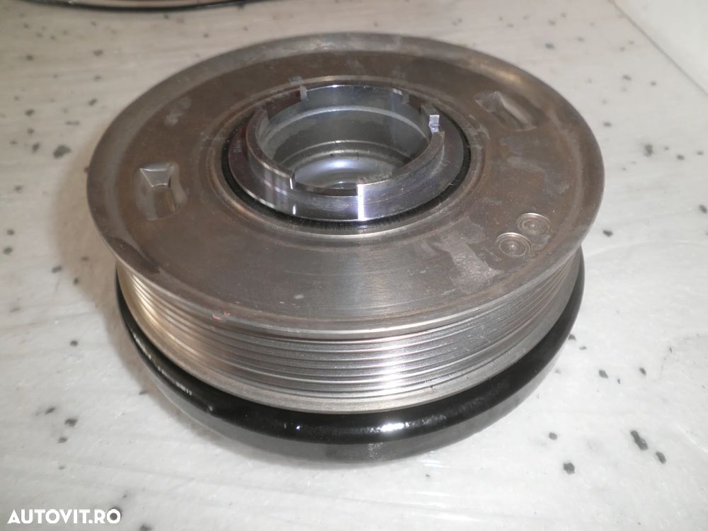 Fulie motor BMW Seria 5 G60 2.0 D 2024 8472021 8472021-03 847202103 - 2