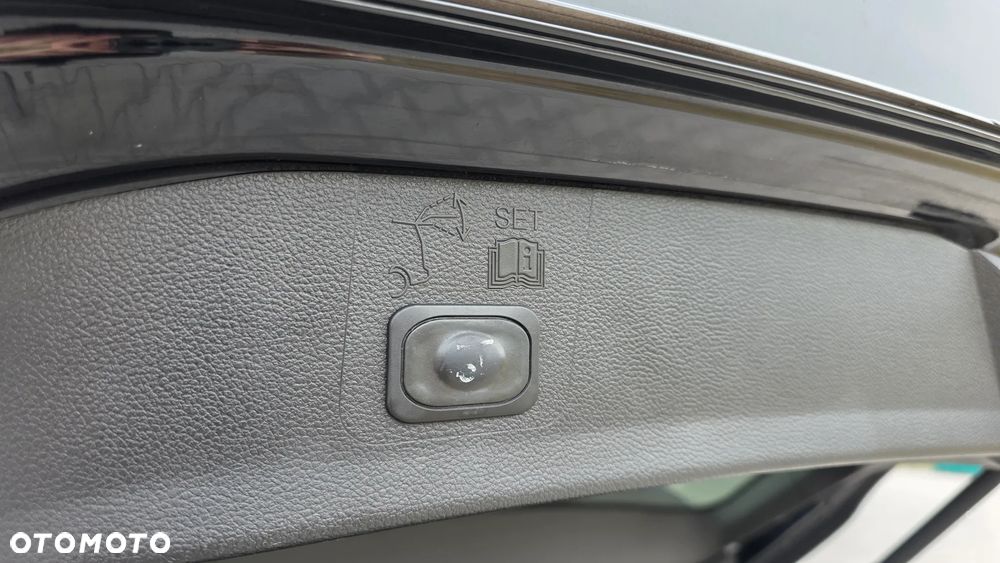 Ford Kuga - 34