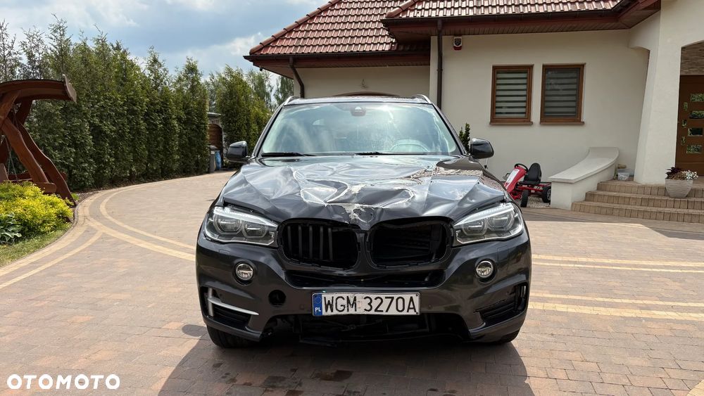 BMW X5 xDrive25d - 12