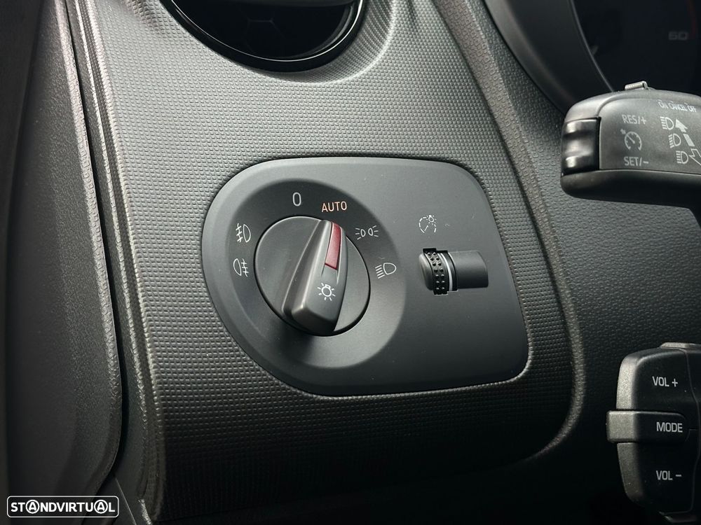 SEAT Ibiza SC 2.0 TDi FR - 24