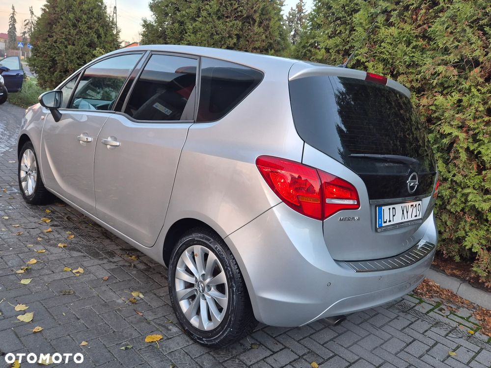 Opel Meriva 1.4 Design Edition - 9