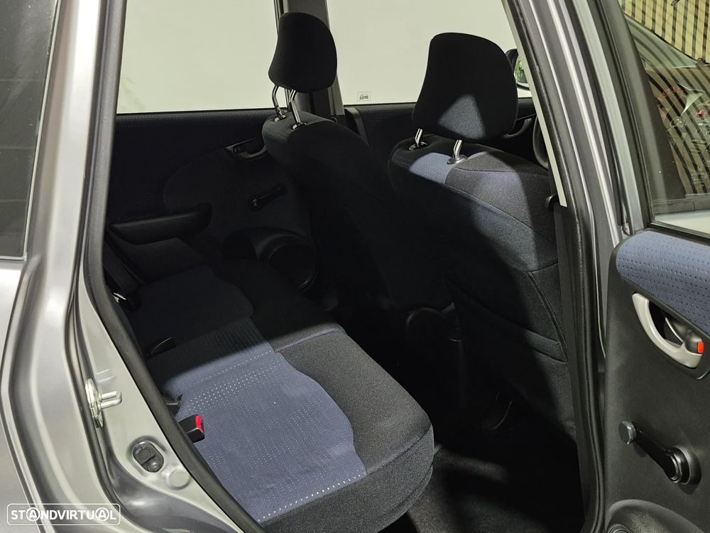 Honda Jazz 1.2 i-VTEC City - 19