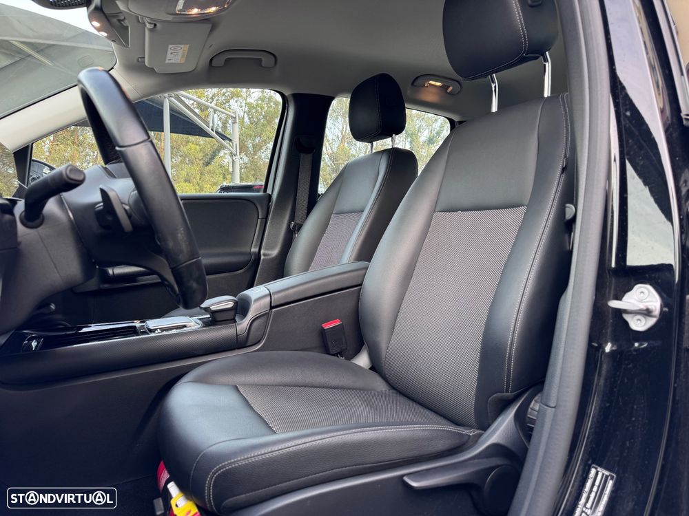 Mercedes-Benz B 180 d 7G-DCT Progressive - 8