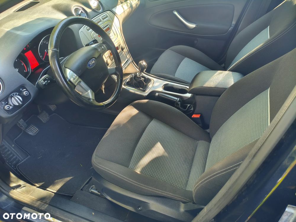 Ford Mondeo 2.0 TDCi S - 14