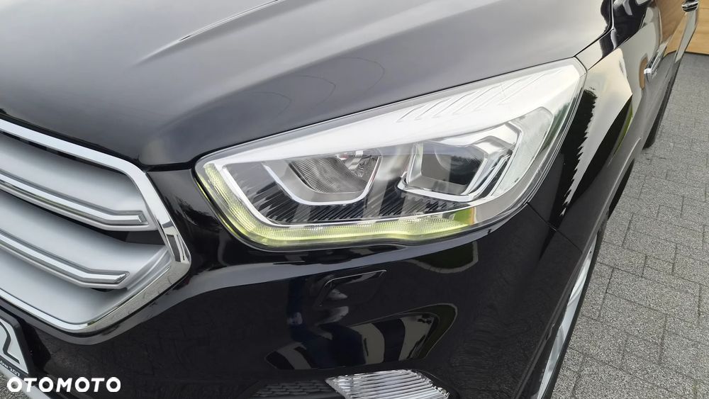 Ford Kuga 1.5 EcoBoost 2x4 Titanium - 29
