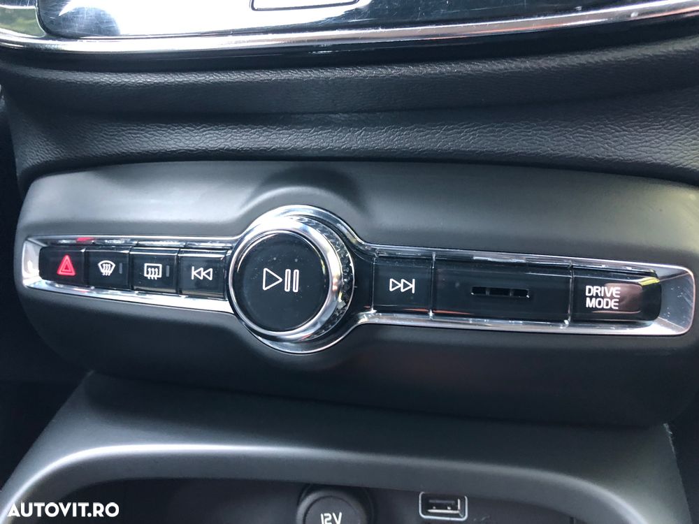 Volvo XC 40 - 17