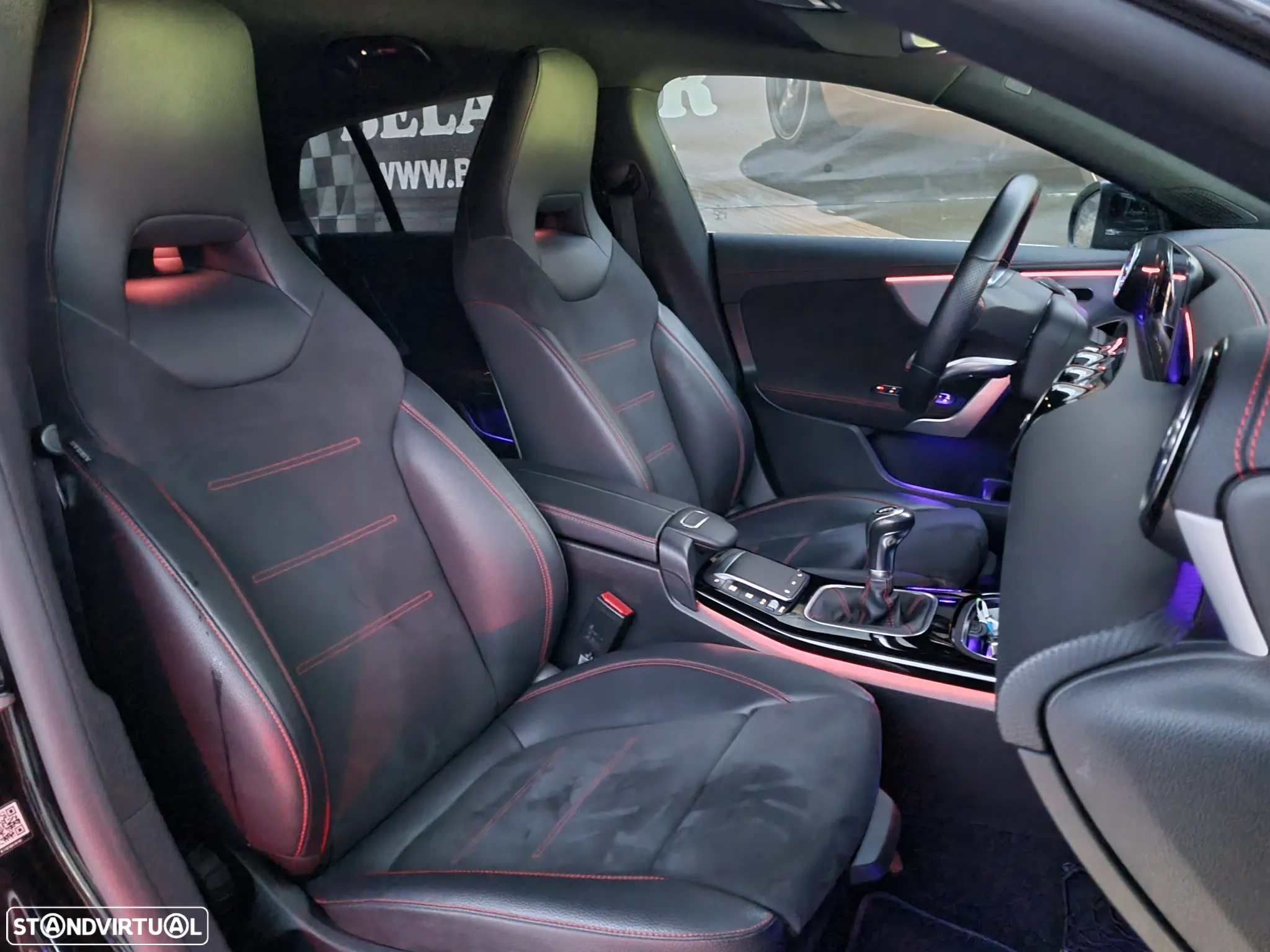 Mercedes-Benz CLA 180 d Shooting Brake AMG Line - 21