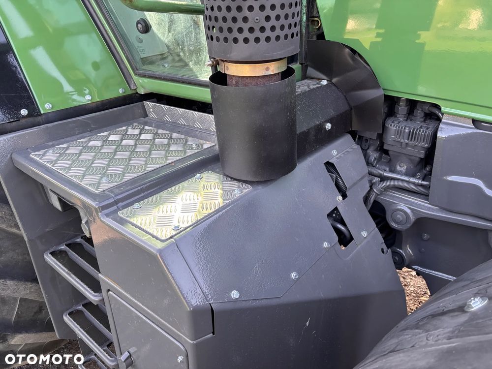 Fendt 820 - 16