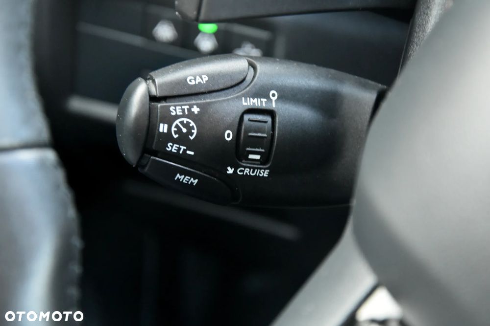 Citroën C5 Aircross Pure Tech 180 S&S EAT8 SHINE PACK - 36