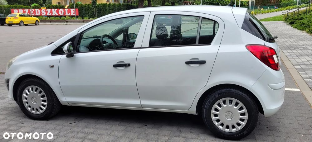 Opel Corsa - 3