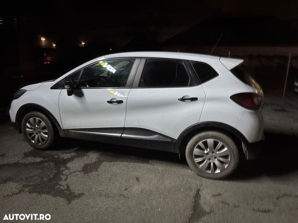 Renault Captur - 1