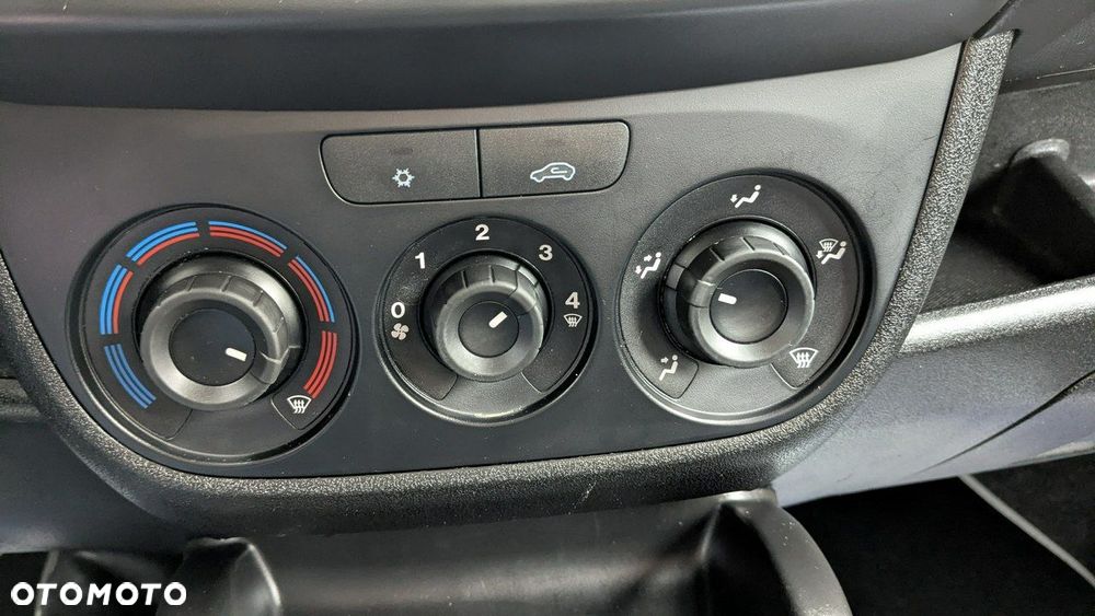 Opel Combo - 27