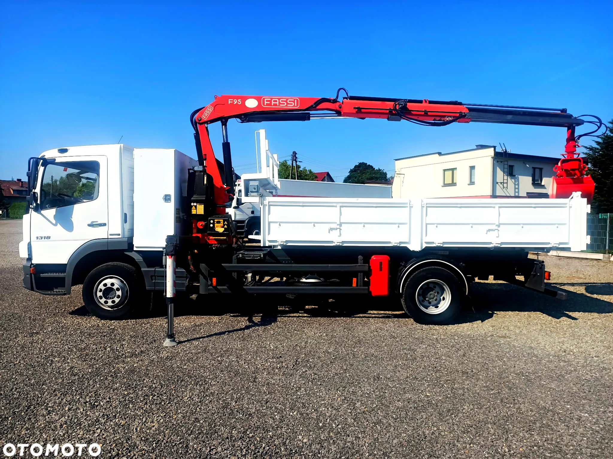 Mercedes-Benz Atego 1318N Wywrotka Żuraw Dżwig HDS Fassi F95 - 12