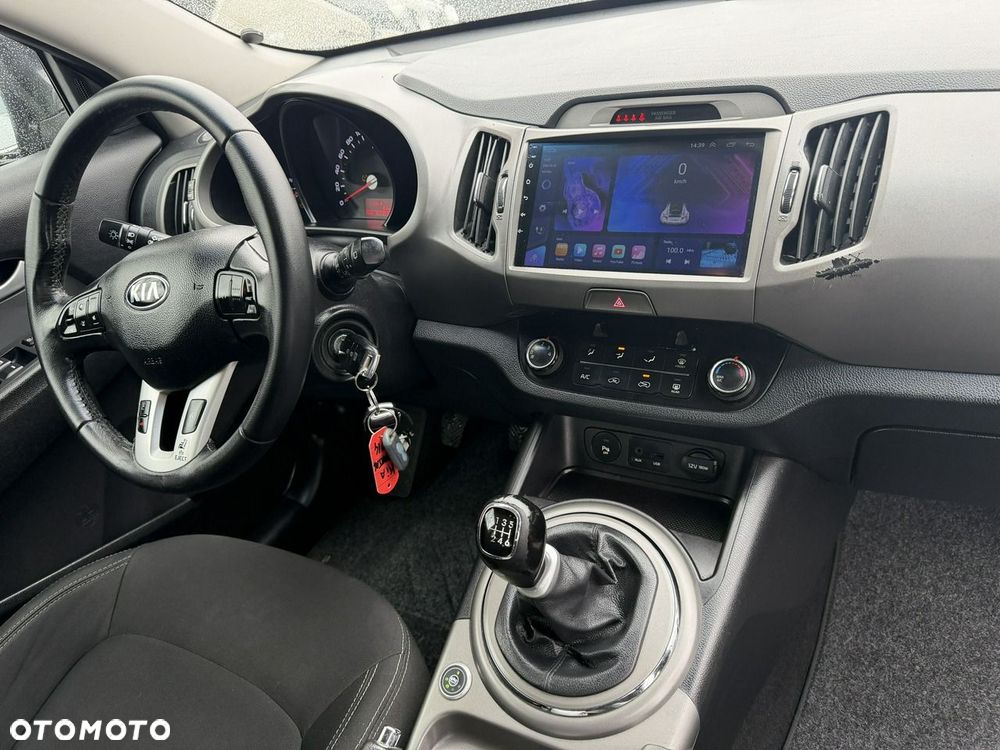 Kia Sportage - 12