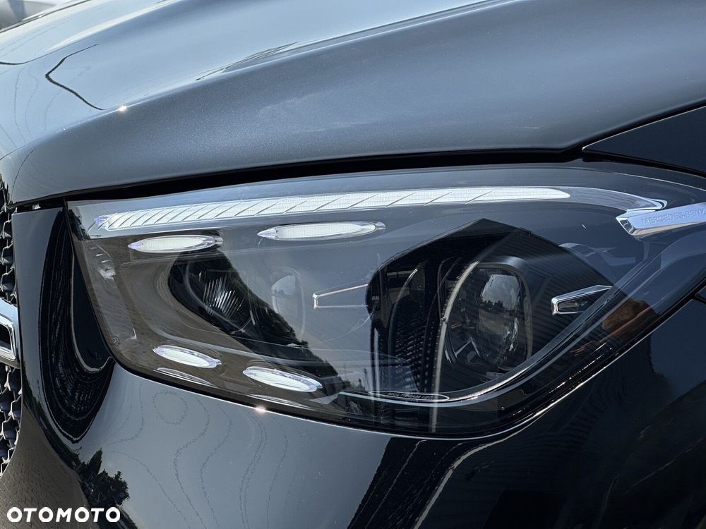 Mercedes-Benz GLE 300 d mHEV 4-Matic AMG Line - 18