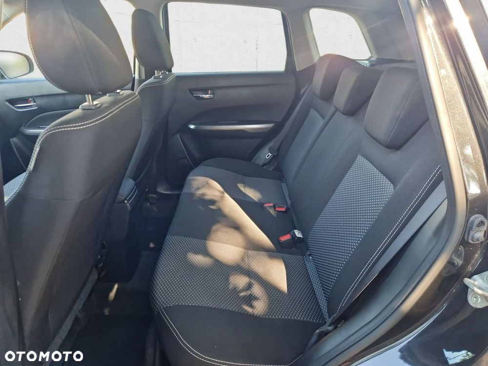 Suzuki Vitara - 22