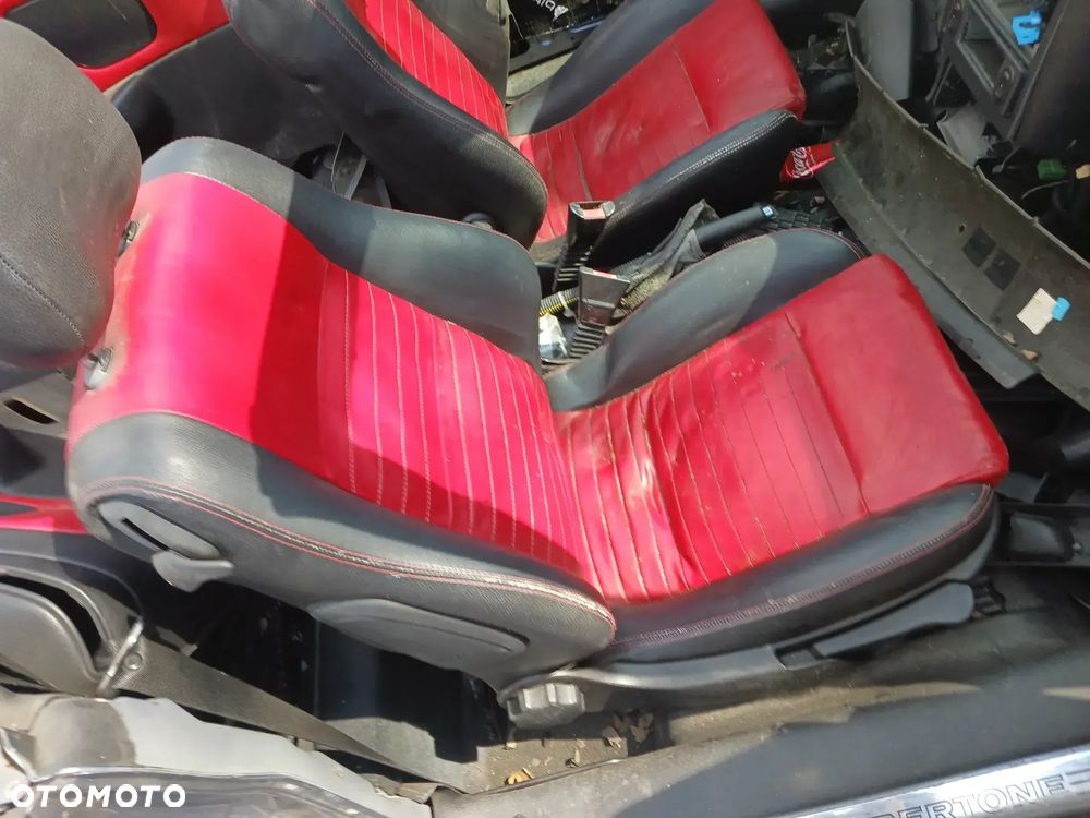 Fotele kanapa boczki komplet Opel Astra G Bertone Cabrio Coupe 3D - 1
