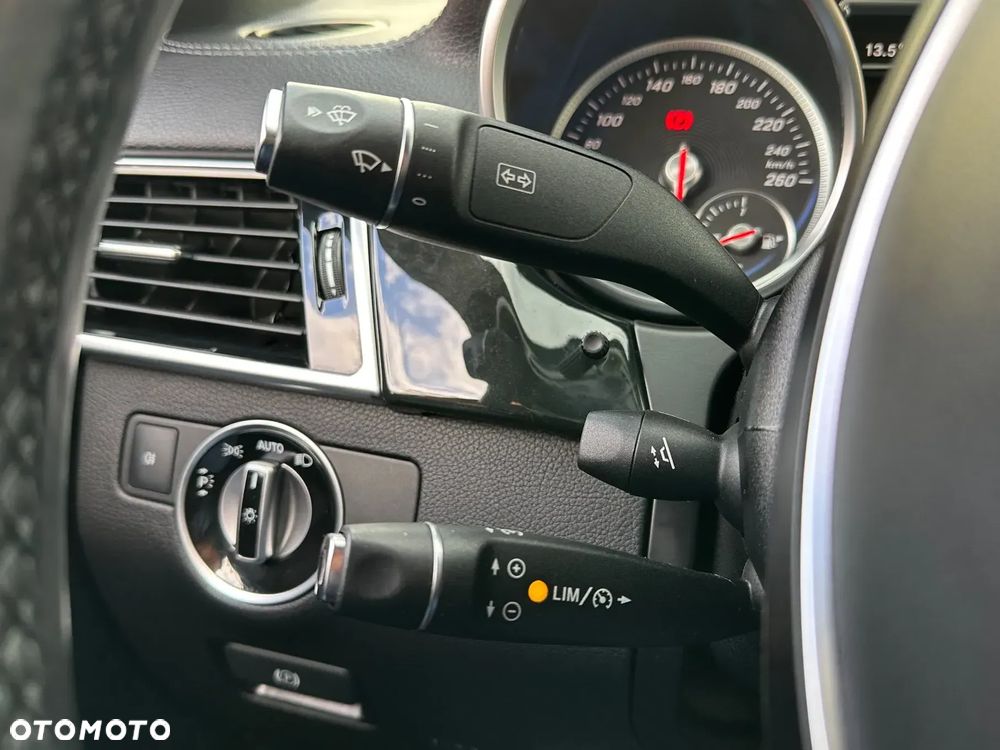 Mercedes-Benz GLE Coupe 350 d 4-Matic - 32