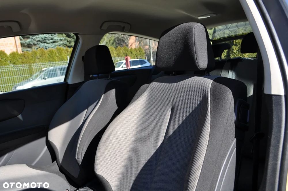 Citroën C4 1.6 HDi Impress - 18