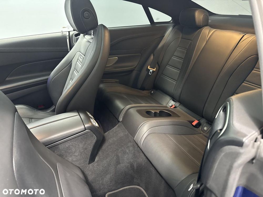 Mercedes-Benz Klasa E AMG 53 4-Matic+ 9G-TRONIC - 22