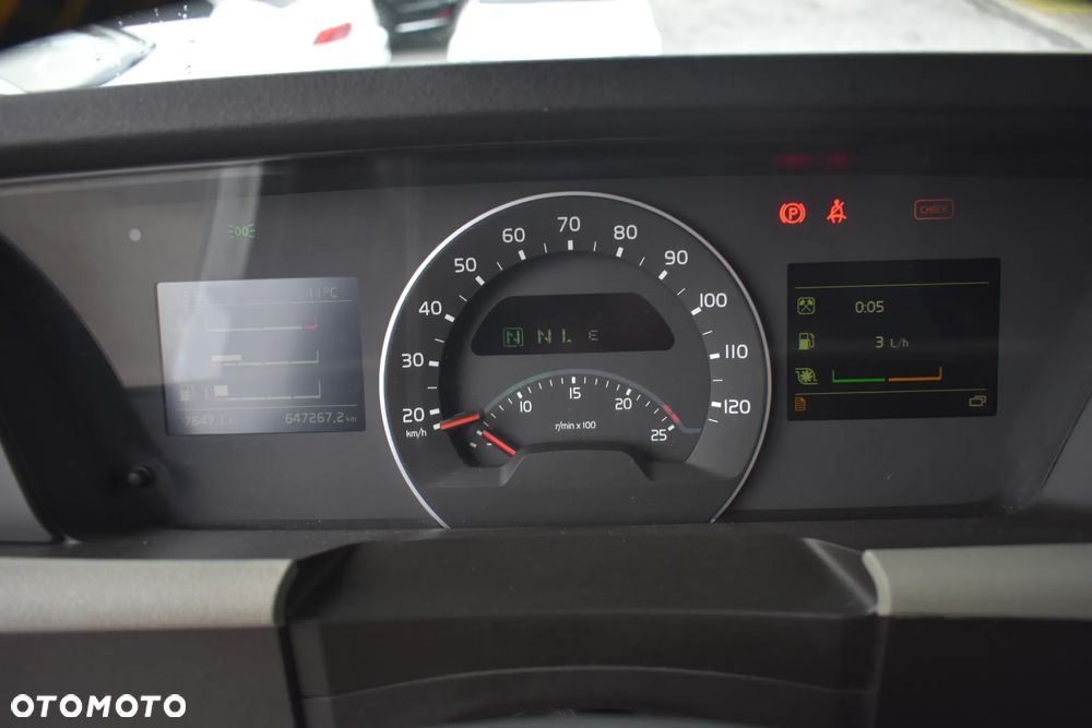 Volvo FH 460 XL // ZABUDOWY MIĘDZYOSIOWE //FULL LED // NOWE OPONY // NAVI // - 31