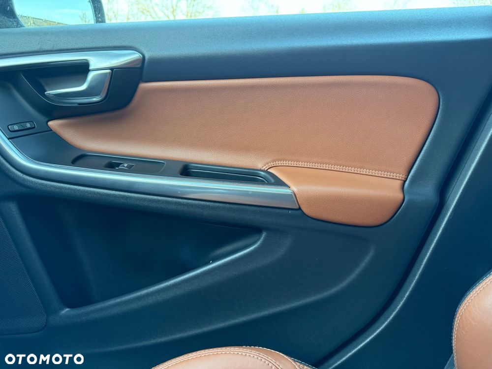 Volvo V60 - 22