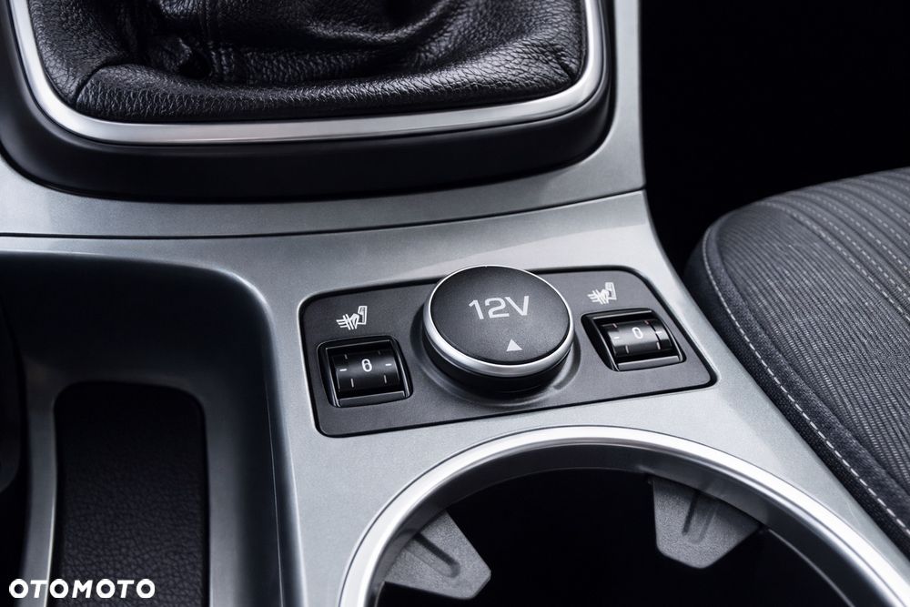 Ford C-MAX 2.0 TDCi Champions Edition - 16