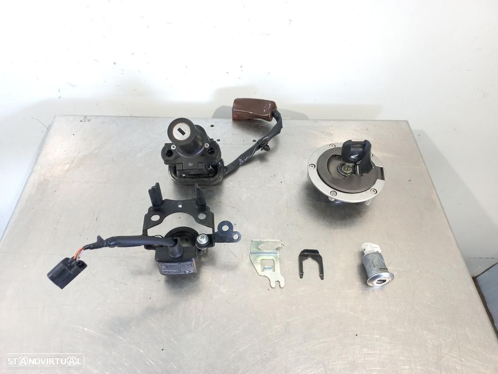 CANHÃO DE INGIÇÃO HONDA CBR 650R - 1