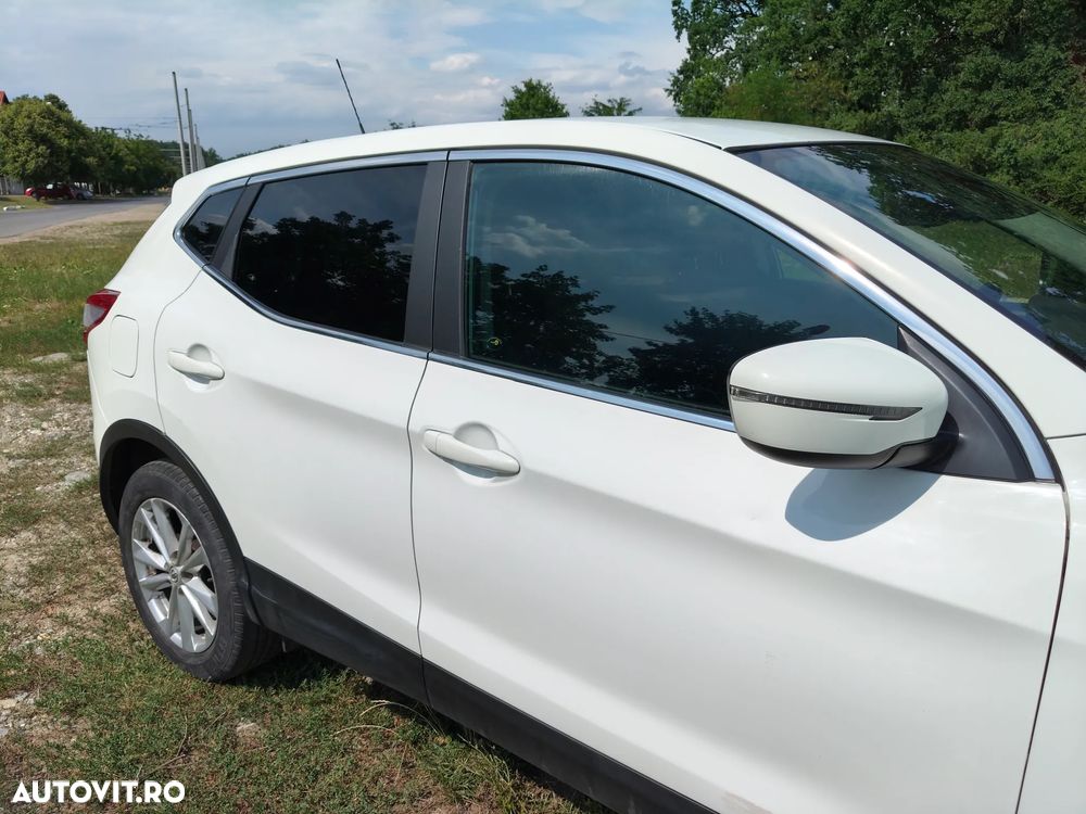 Nissan Qashqai 1.5 DCI Start/Stop N-Connecta - 7
