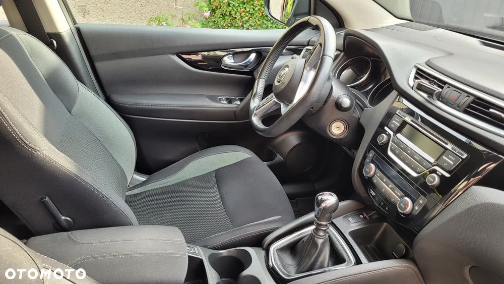 Nissan Qashqai 1.2 DIG-T Acenta EU6 - 4