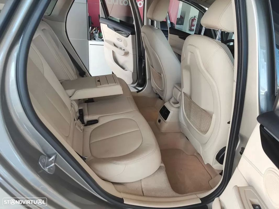 BMW 216 Active Tourer d Line Luxury Auto - 15