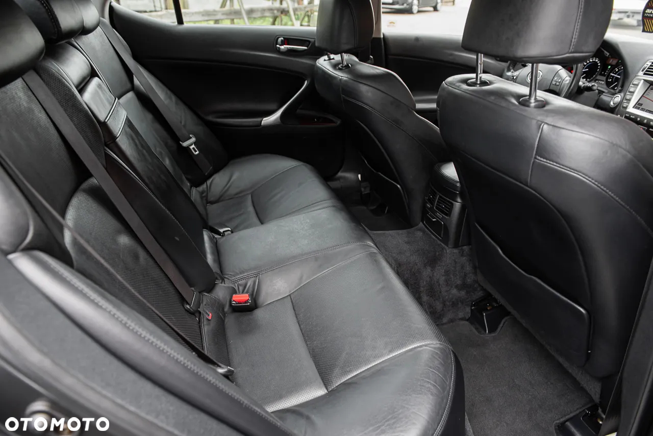 Lexus IS 250 Prestige - 30