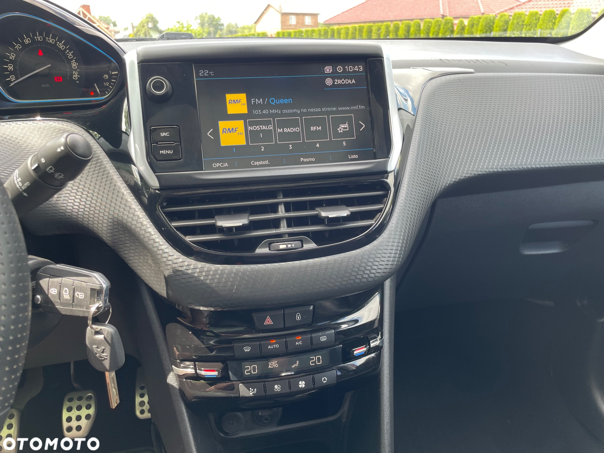 Peugeot 2008 1.6 BlueHDi Crossway S&S - 16