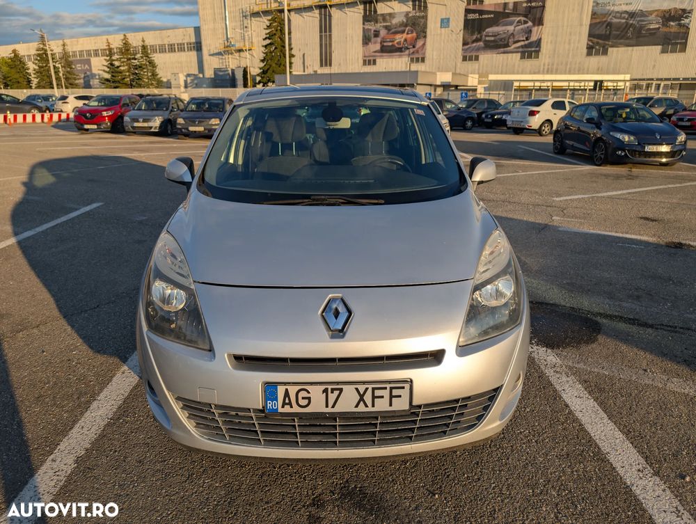 Renault Grand Scenic - 7