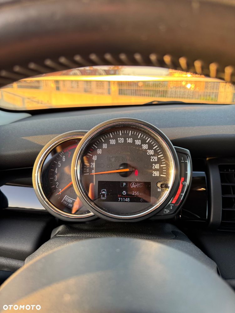 MINI Cooper Seven - 18