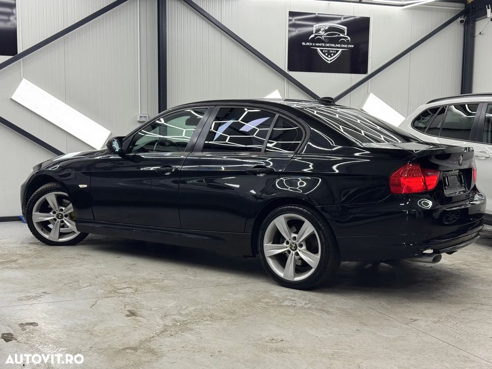 BMW 3 Series 2010 — imagine 16