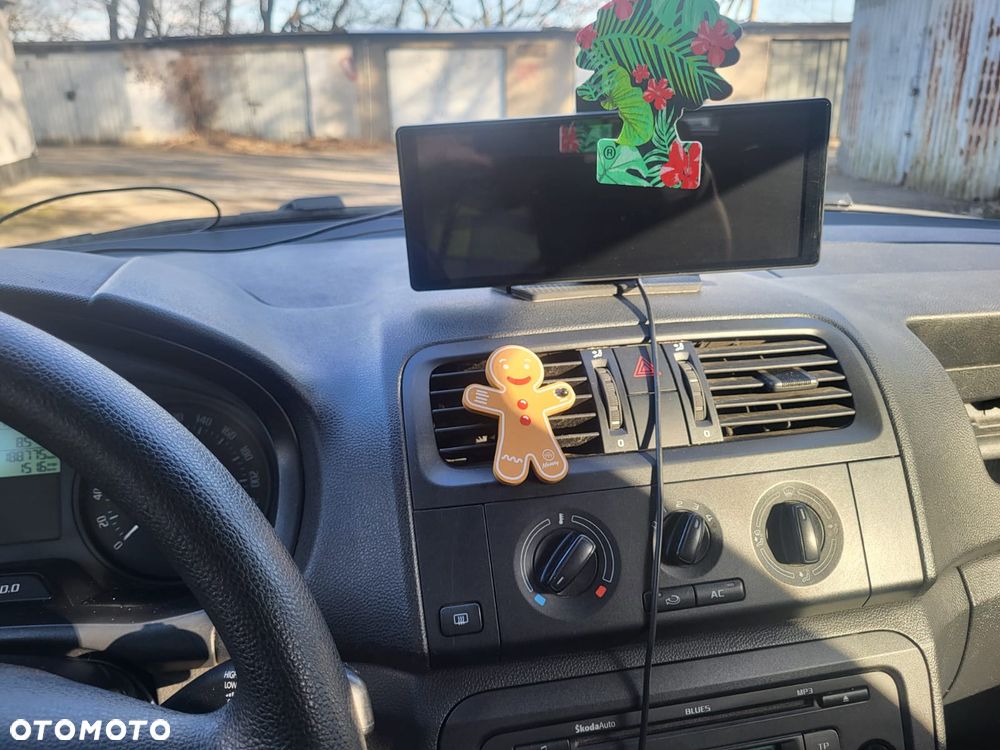 Skoda Fabia 1.2 TSI Active - 6